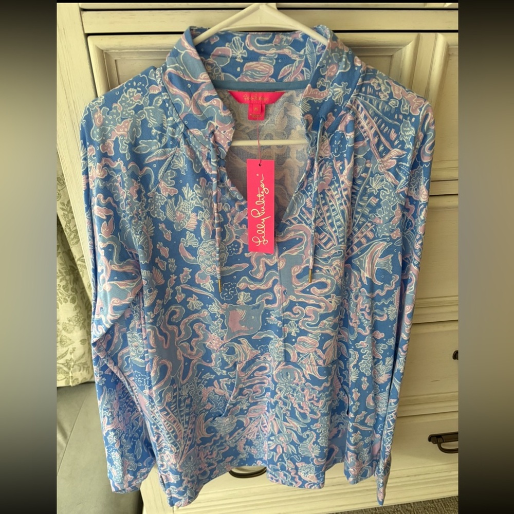 Lilly Pulitzer Blue and Pink Printed Pullover Hoodie